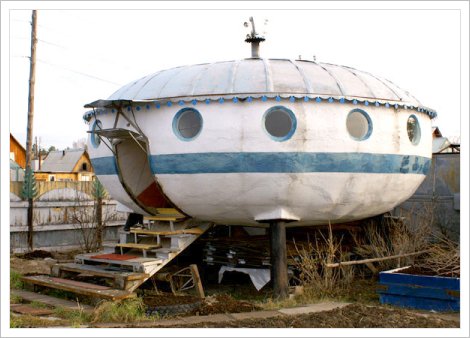Russian-UFO-House